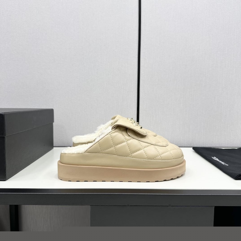 Ch*el slippers